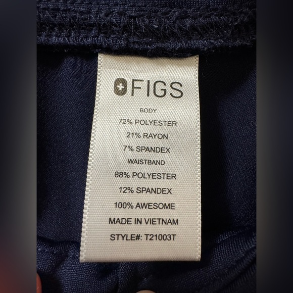 Fig Livingston Basic Scrub Pants - Picture 2 of 3